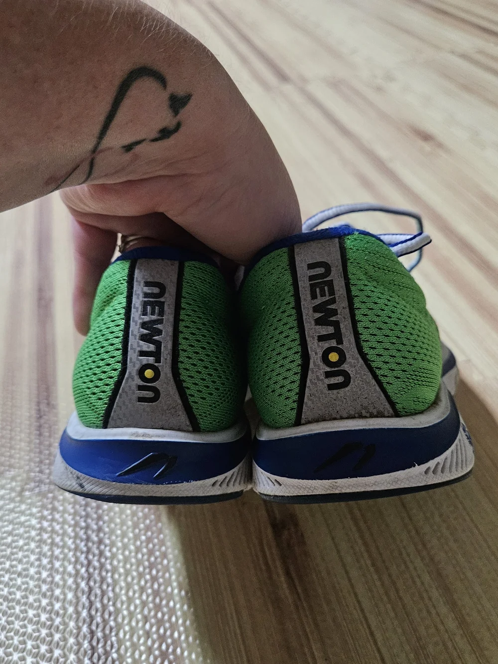 Newton Gravity 5 V Men's Running Shoes Green Blue M000116 Size 7.5 Gravitas V